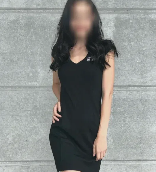 Ayla, 32
