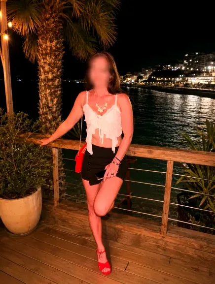 Bo, 34