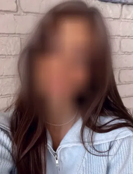 Chantal, 29