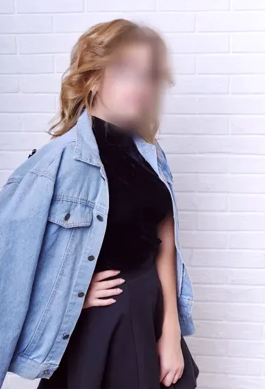 Isabel, 26